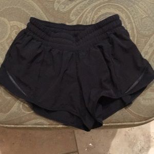 Lululemon shorts 2.5’